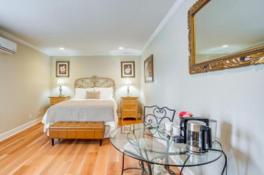 Resort-Style Napa Studio Close to Wineries!